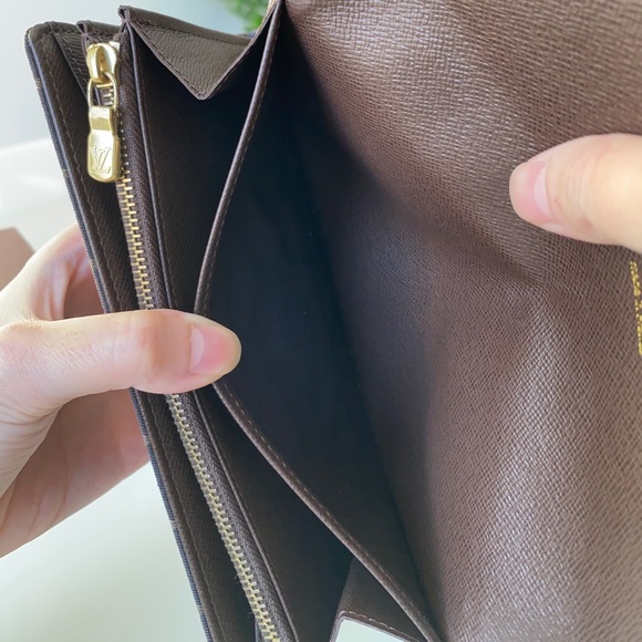 SOLD❌ Louis Vuitton Mini Lin Sarah Wallet - Picture 10 of 13